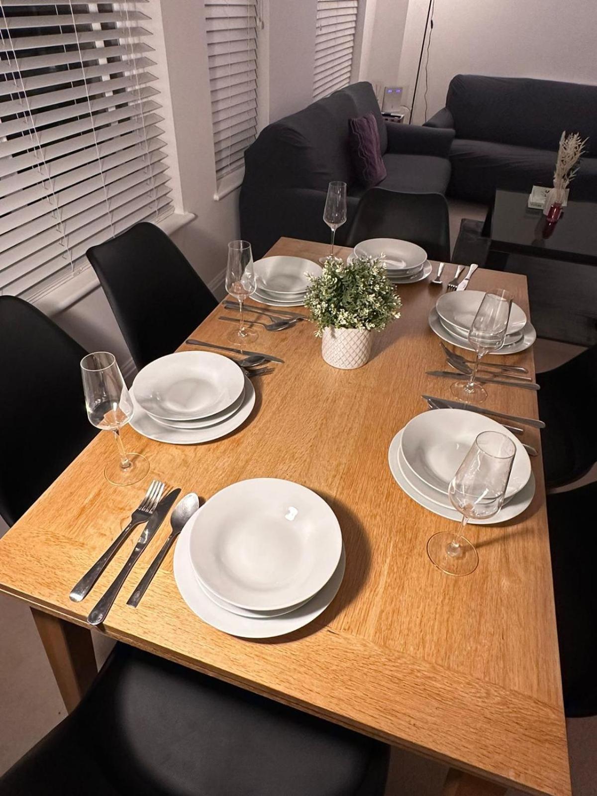 City Lux Apartment Лондон Экстерьер фото